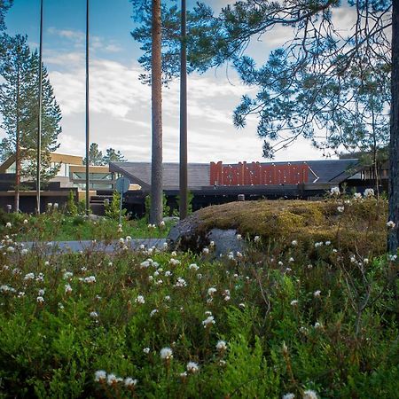Hotel Mesikaemmen Ähtäri Kültér fotó